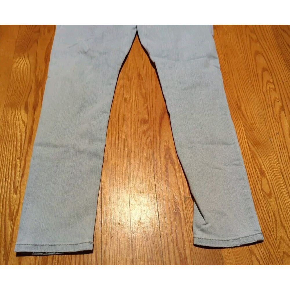Seven7 Women's Light Blue Denim Distressed Slim Straight‎ Jeans  Size 10 - Picture 10 of 11